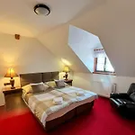 Fogl Nová Bystřice