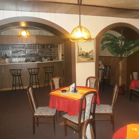 Fogl Hotel 2*