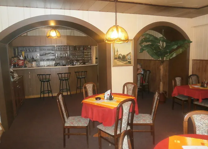 Fogl Hotel 2*